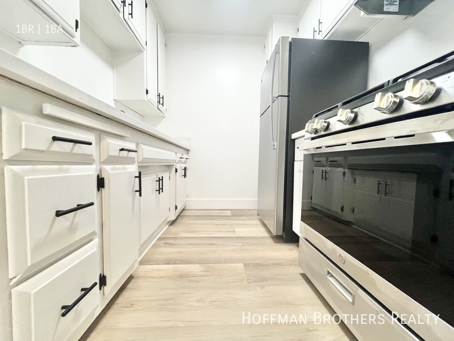 1977 S Corning St Los Angeles, CA Apartment for Rent