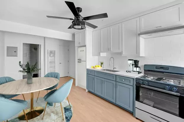 5928 S Hoover St Apartment for rent in Los Angeles, CA