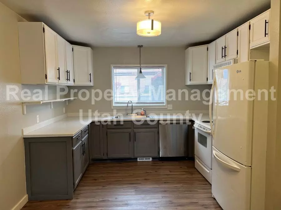 1435 N Amiron Way Apartment for rent in Orem, UT