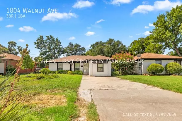 1804 Walnut Ave Apartment for rent in Carrollton, TX 1804 Walnut Ave Apartment for rent in Carrollton, TX