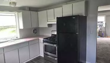 3 of 15 993 E Michigan Ave Apartment for rent in Battle Creek, MI