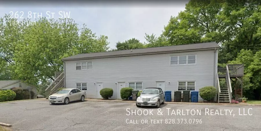 262 8th St SW Apartment for rent in Hickory, NC