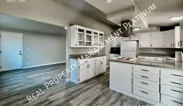 2 of 18 115 Pico Ave House for rent in Clovis, CA