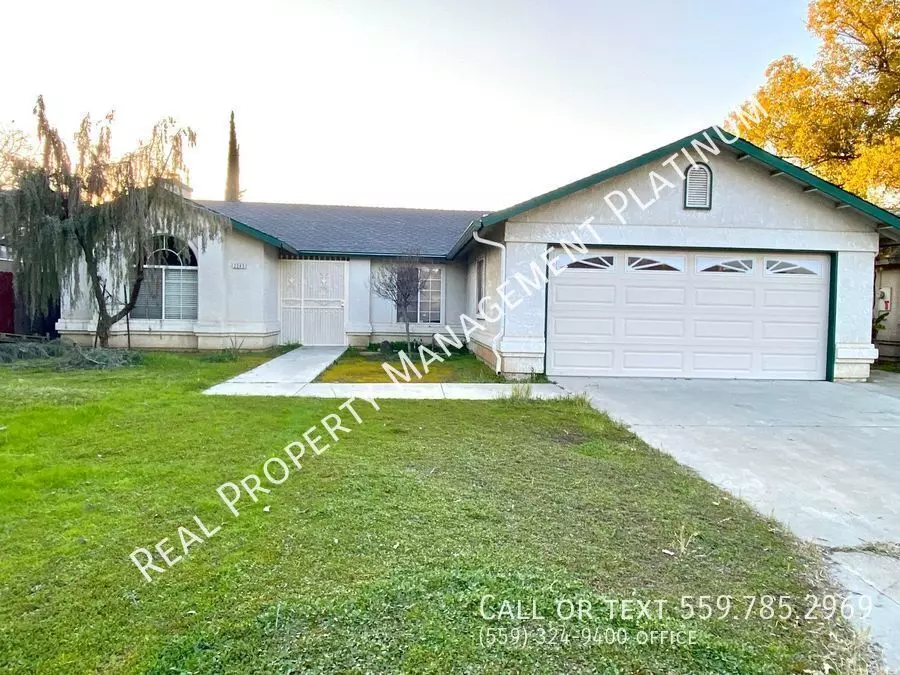 2245 N Rafael Ave House for rent in Fresno, CA