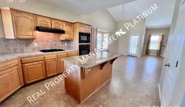 2 of 27 3040 N Sonora Ln House for rent in Fresno, CA