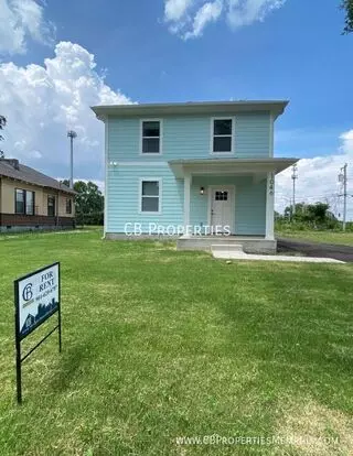 1046 Greenlaw Ave Apartment for rent in Memphis, TN