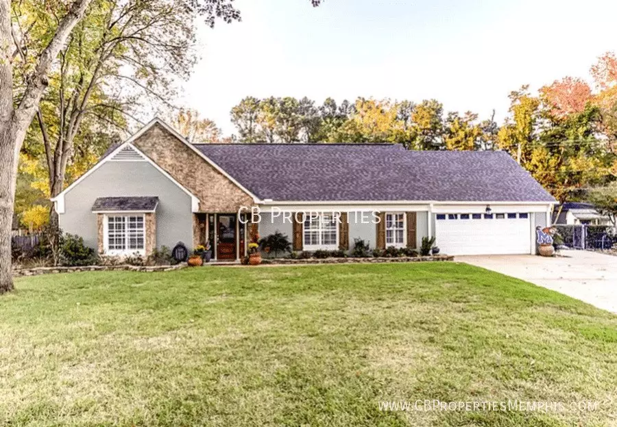 7076 Wickshire Cv W House for rent in Memphis, TN