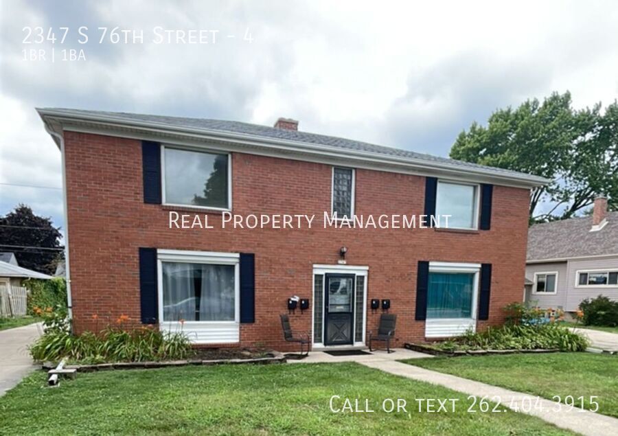 2347 S 76th St Milwaukee, WI Apartment for Rent | Rentable
