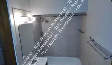 5 of 11 3863 N 86th St House for rent in Milwaukee, WI
