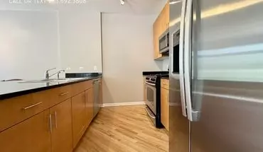 2 of 19 758 W 15th St Apt 1B Apartment for rent in Chicago, IL