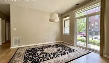 5 of 19 758 W 15th St Apt 1B Apartment for rent in Chicago, IL