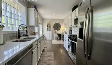 4 of 24 230 Greenfield Dr House for rent in Glenview, IL