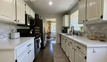 5 of 24 230 Greenfield Dr House for rent in Glenview, IL