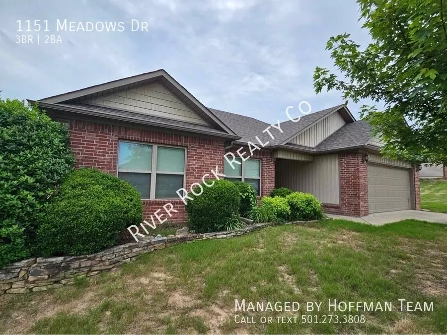 1151 Meadows Dr House for rent in Benton, AR