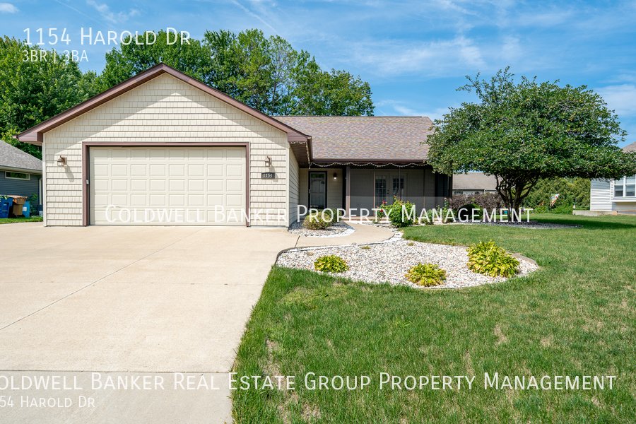 1154 Harold Dr Menasha, WI House for Rent Rentable
