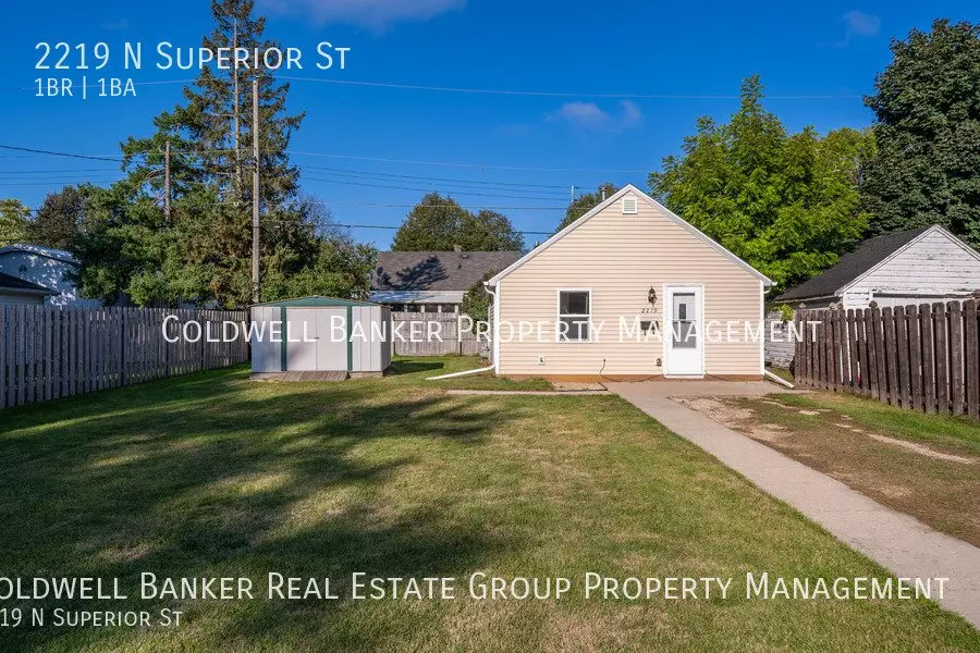 2219 N Superior St House for rent in Appleton, WI