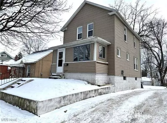 1222 Florida Ave Apartment for rent in Akron, OH
