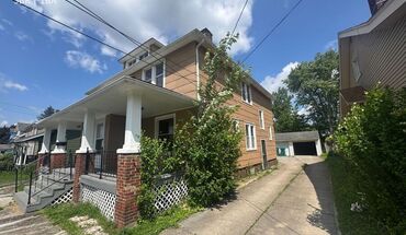 15711 Friend Ave Apartment for rent in Maple Heights, OH