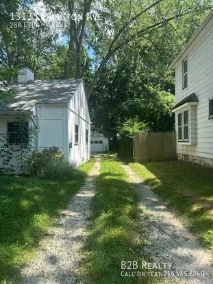 1313 Lexington Ave Apartment for rent in Akron, OH