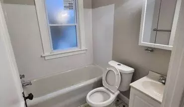 3 of 18 471 E 143 St Apartment for rent in Cleveland, OH