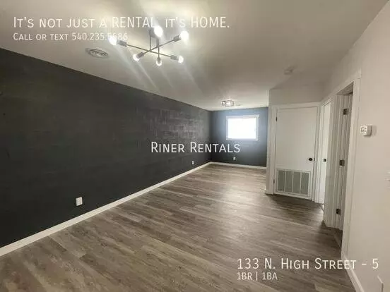 133 N High St Apartment for rent in Harrisonburg, VA