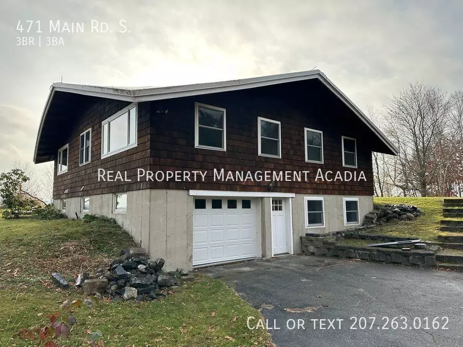 471 Main Rd S House for rent in Hampden, ME