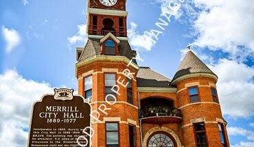 713 E 2nd St Apartment for rent in Merrill, WI