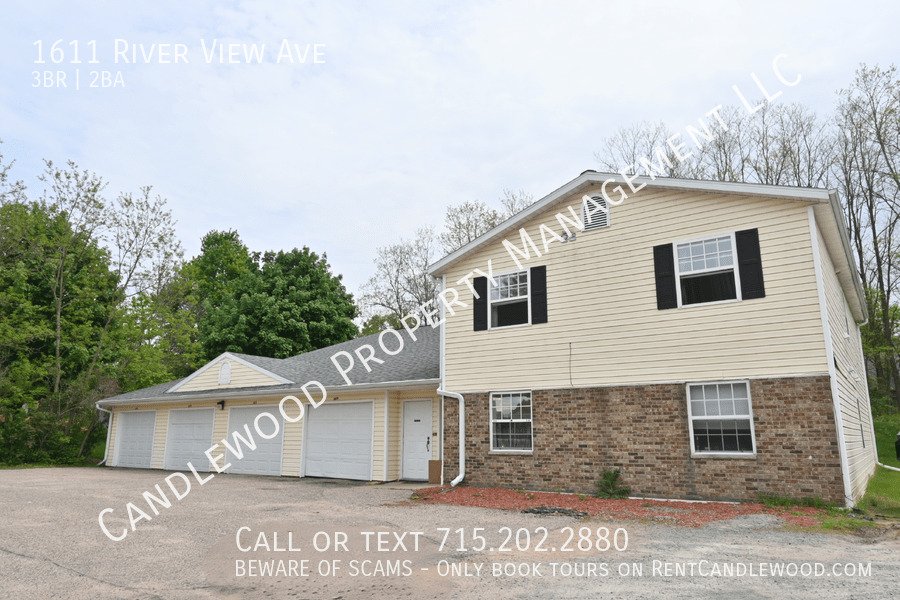 1611 River View Ave Stevens Point, WI Apartment for Rent