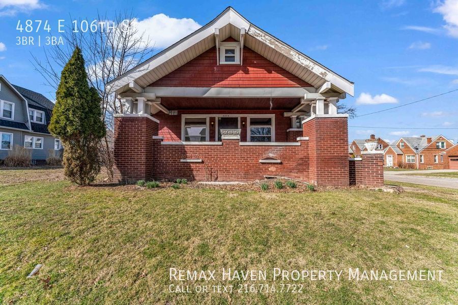 4874 E 106Th St Garfield Heights, OH House for Rent