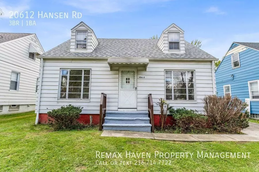 20612 Hansen Rd House for rent in Maple Heights, OH