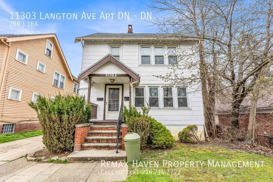 11303 Langton Ave Garfield Heights, OH Apartment for Rent