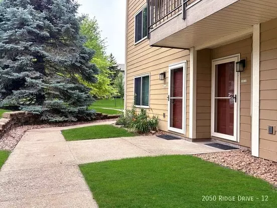 2050 Ridge Dr Apartment for rent in St Louis Park, MN