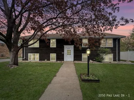 2050 Pike Lake Dr Apartment for rent in New Brighton, MN