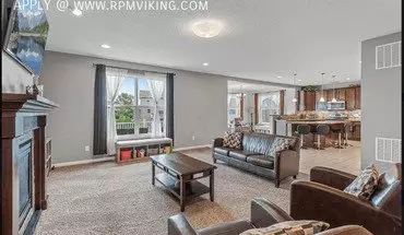 5 of 28 8035 Spring Lake Ln House for rent in Shakopee, MN