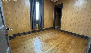 2 of 9 2106 W 3rd Apartment for rent in Duluth, MN