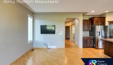 3 of 32 202 Tuscany Ravine Close NW House for rent in Calgary, AB
