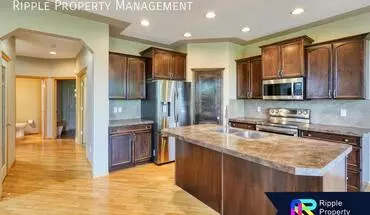 4 of 32 202 Tuscany Ravine Close NW House for rent in Calgary, AB