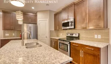 4 of 24 133 Walden Rd SE House for rent in Calgary, AB
