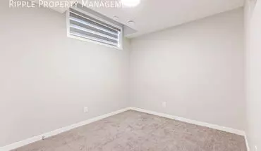 5 of 13 110 Magnolia Vw SE House for rent in Calgary, AB