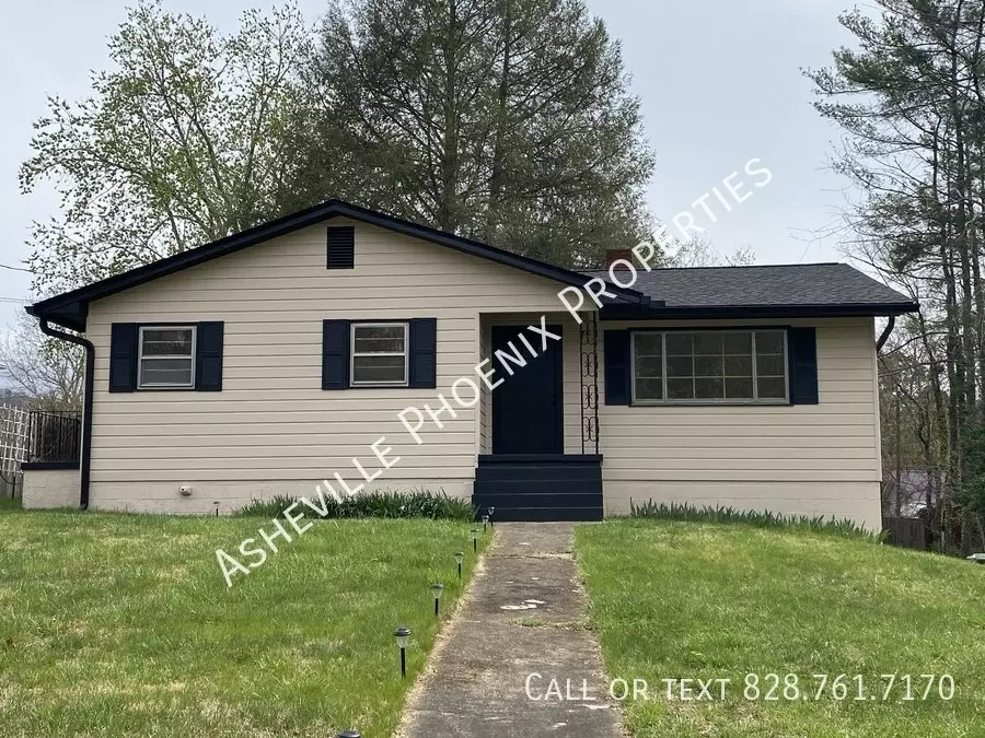 7 N Pershing Rd House for rent in Asheville, NC