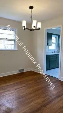 4 of 15 7 N Pershing Rd House for rent in Asheville, NC