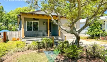 2 of 24 605 A Third St House for rent in Destin, FL