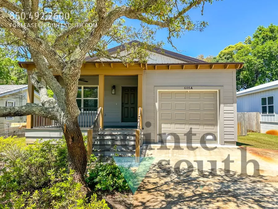 605 A Third St House for rent in Destin, FL