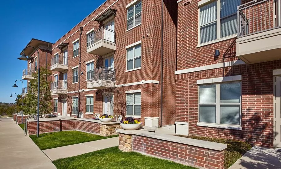 478 Towne Sq Apartment for rent in Cedar Hill, TX
