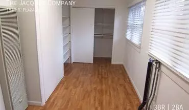 4 of 12 1541 S Plaza Ave House for rent in Springfield, MO