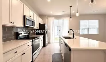 4 of 21 6024 Caprera Way House for rent in Charlotte, NC