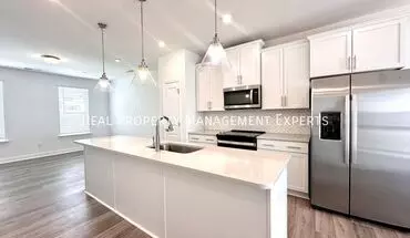 4 of 24 5027 Layman Dr House for rent in Charlotte, NC