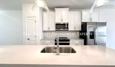 5 of 24 5027 Layman Dr House for rent in Charlotte, NC