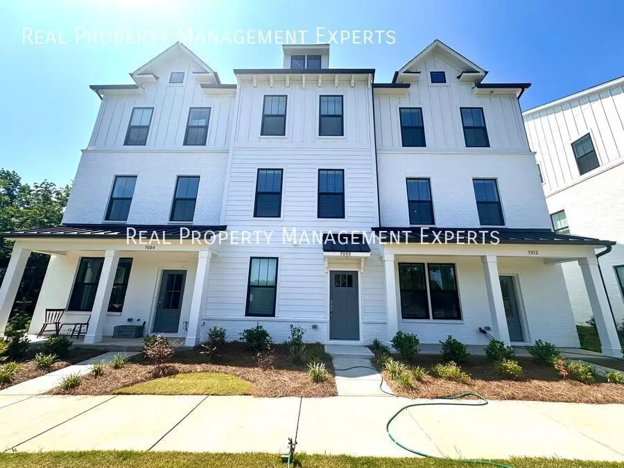 5008 Layman Dr House for rent in Charlotte, NC