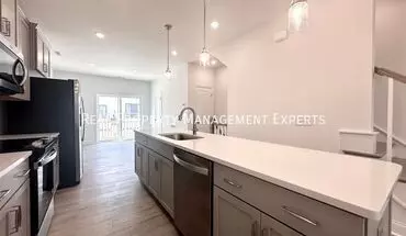 4 of 30 5008 Layman Dr House for rent in Charlotte, NC